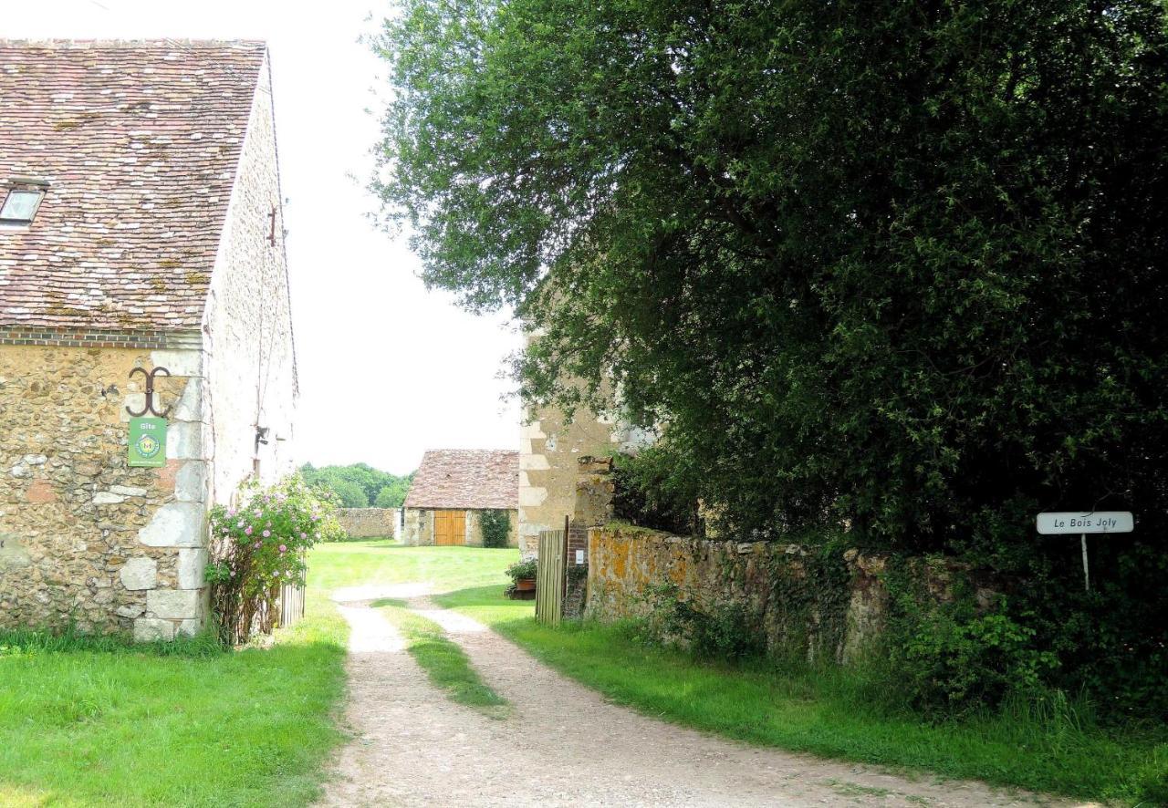 Manoir Du Bois Joly - Cabanes De Berger Margon  Exterior foto