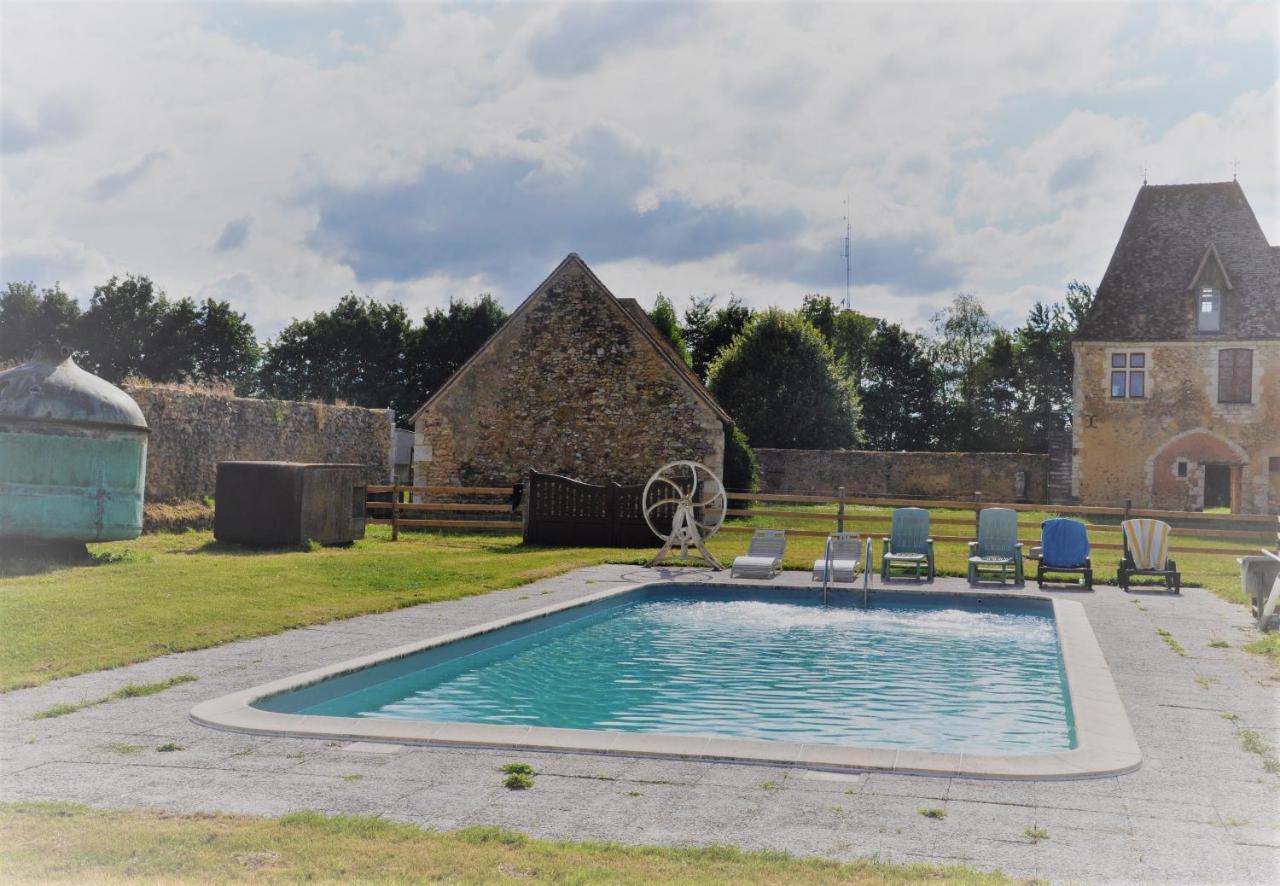 Manoir Du Bois Joly - Cabanes De Berger Margon  Exterior foto